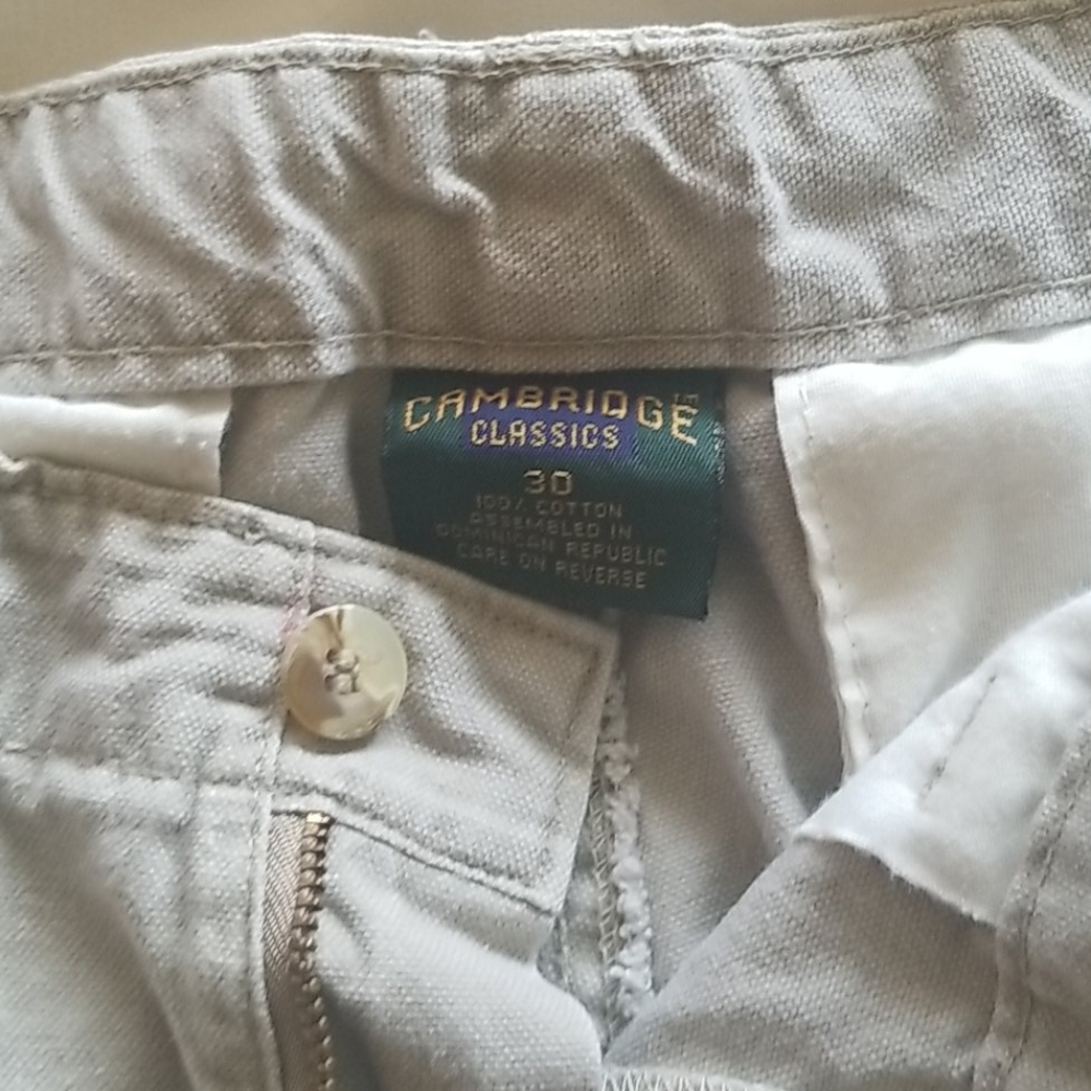 Men's CAMBRIDGE Classics khaki color walking short
